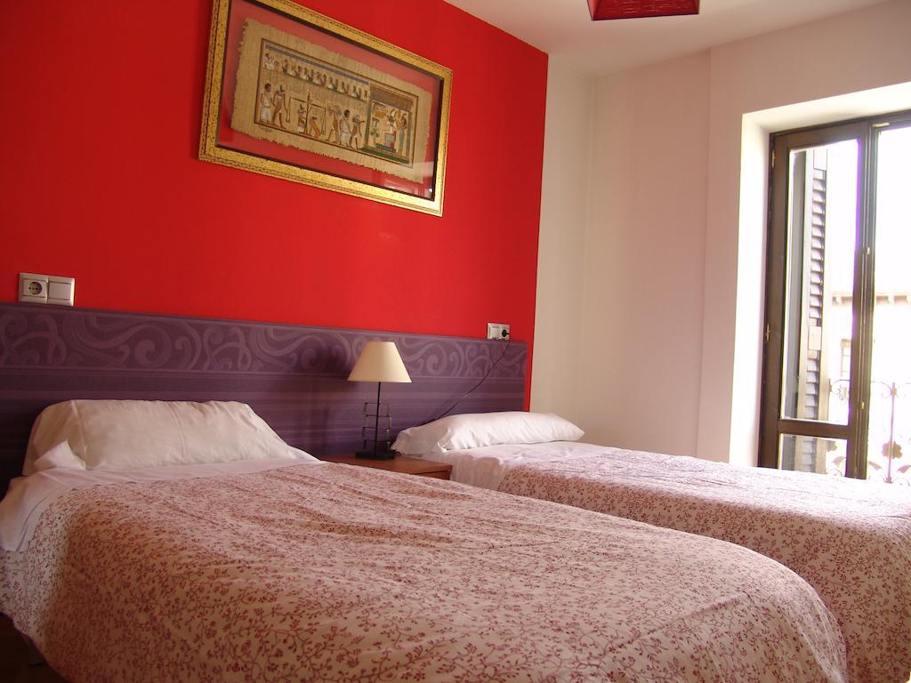 Apartamentos Zaragoza Coso Zimmer foto